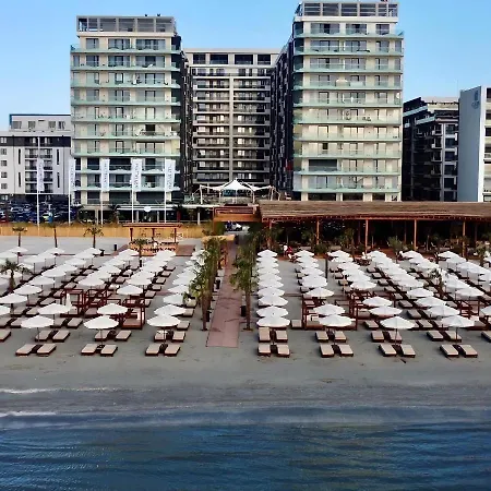 Stefan Building - La Mare *